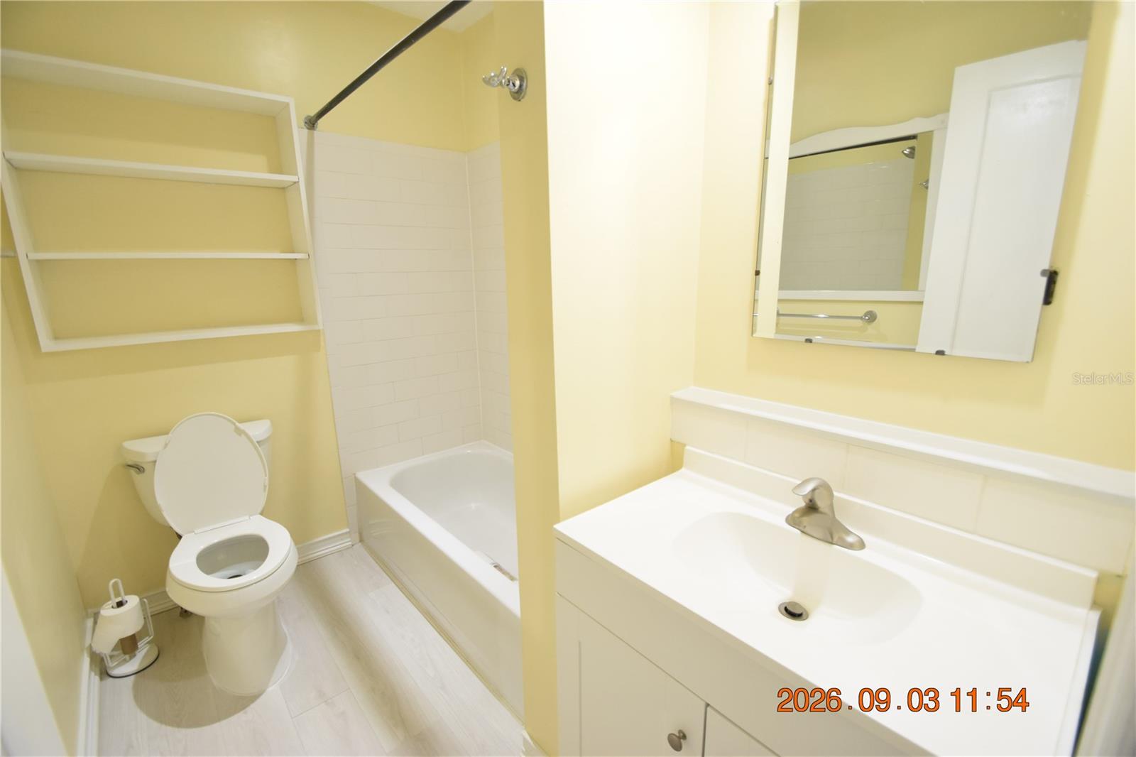 906 7TH AVE SW #Right — photo 26