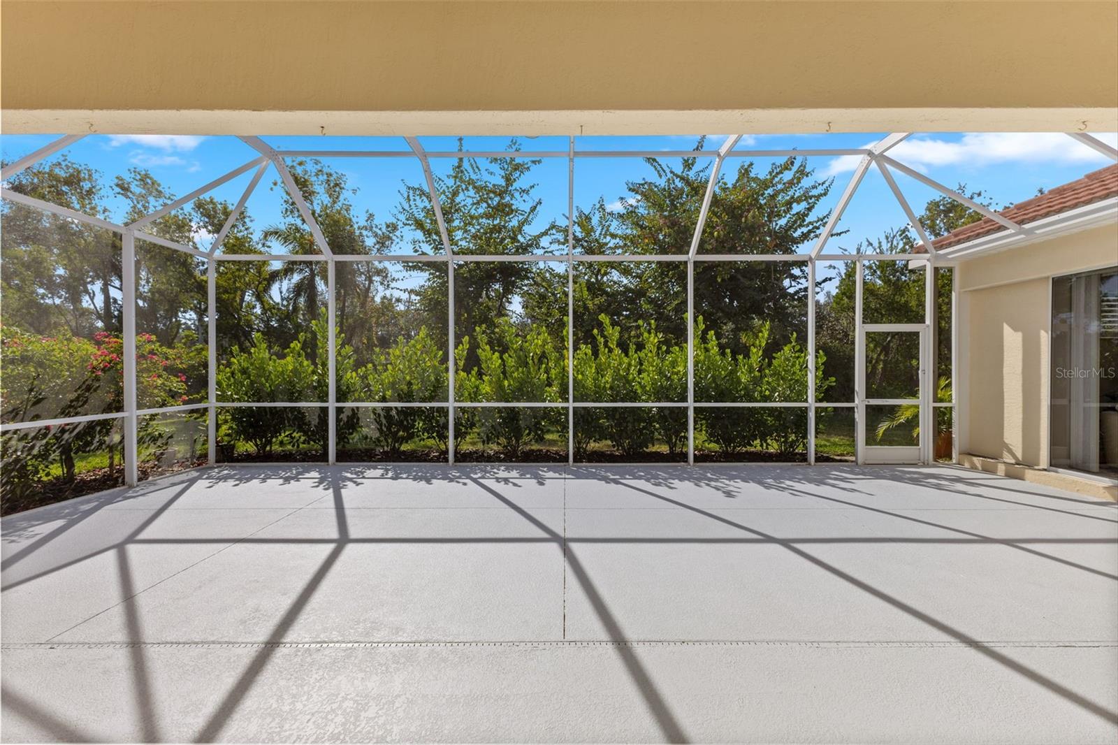 6840 COYOTE RIDGE CT — photo 31