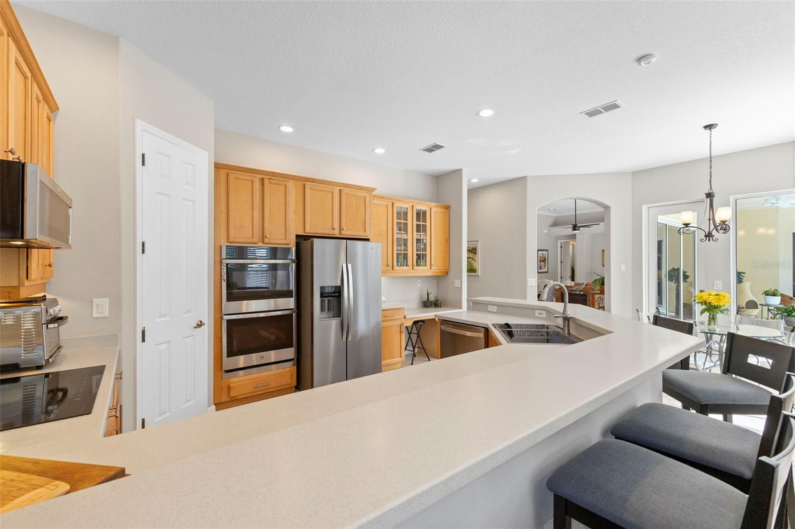 6840 COYOTE RIDGE CT — photo 17