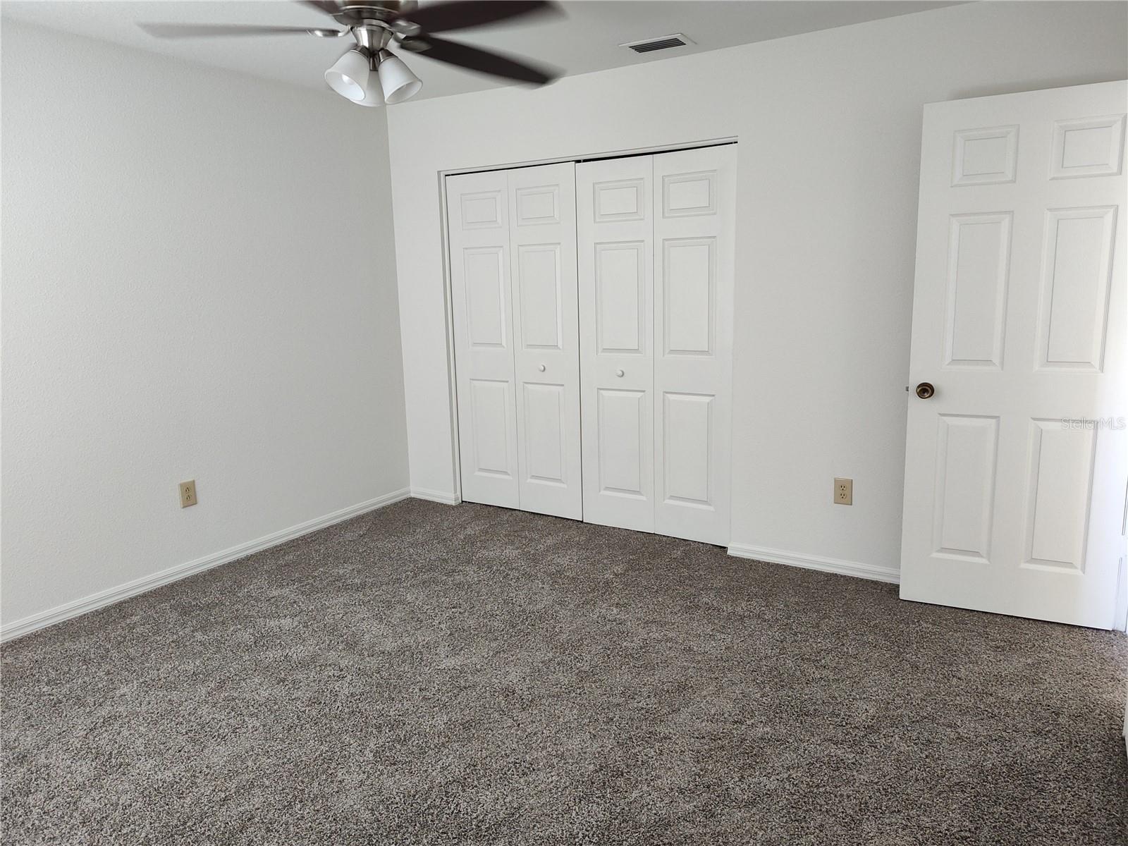 27536 BREAKERS DR — photo 9