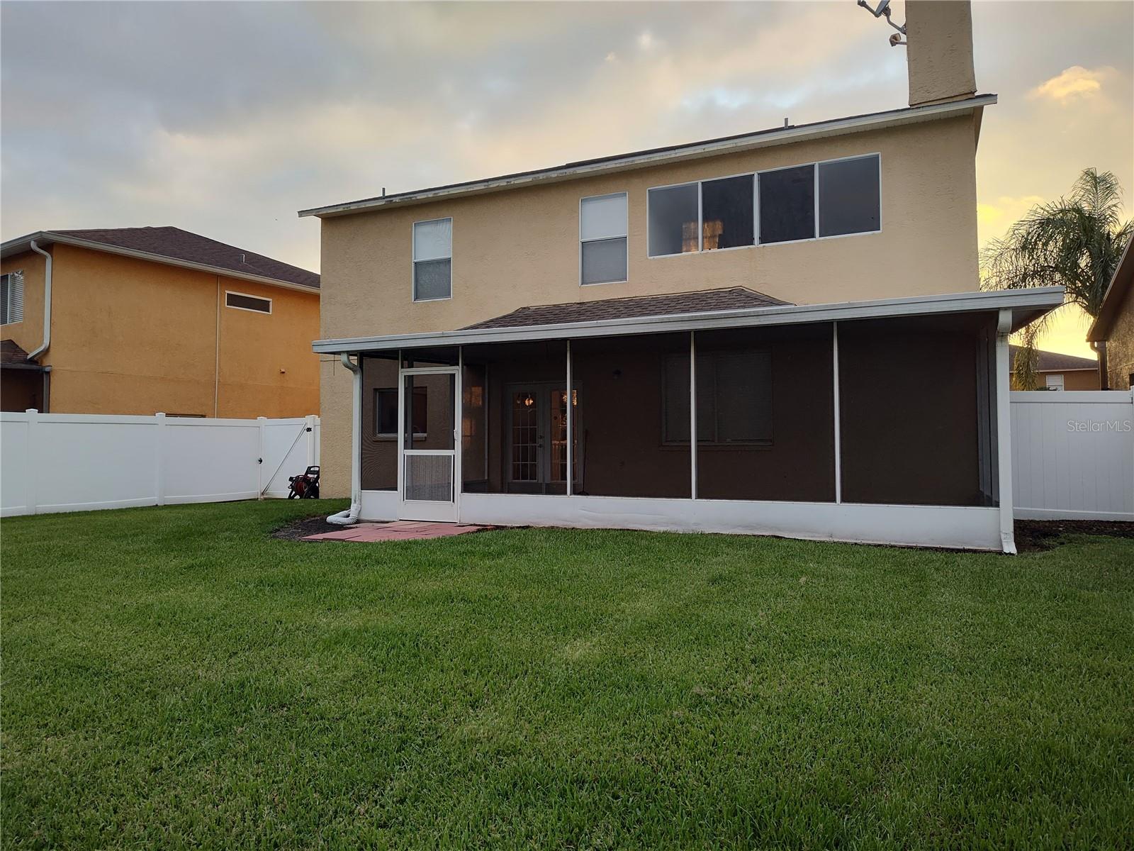 27536 BREAKERS DR — photo 13