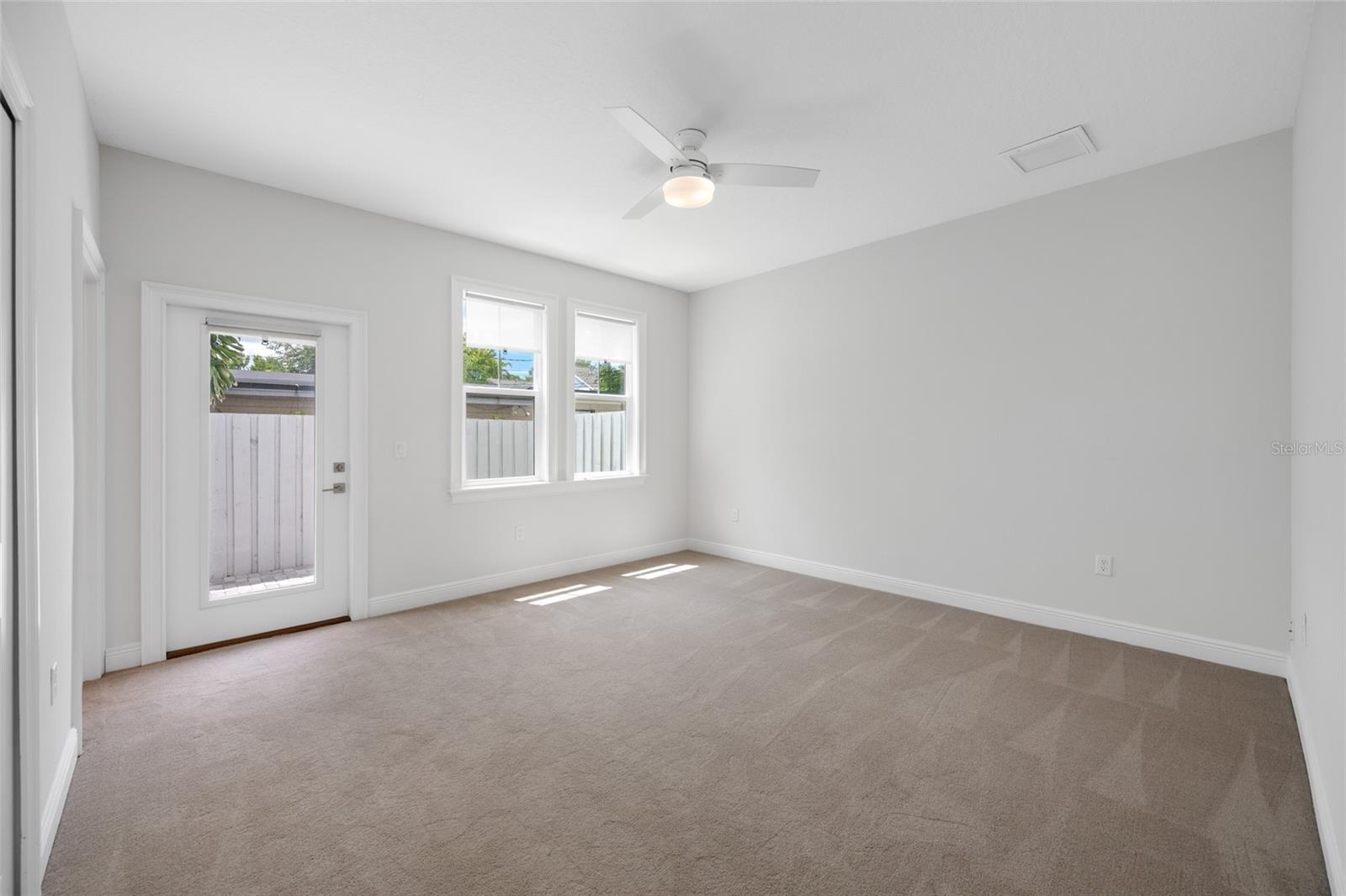 4302 W NORTH B ST #2 — photo 24
