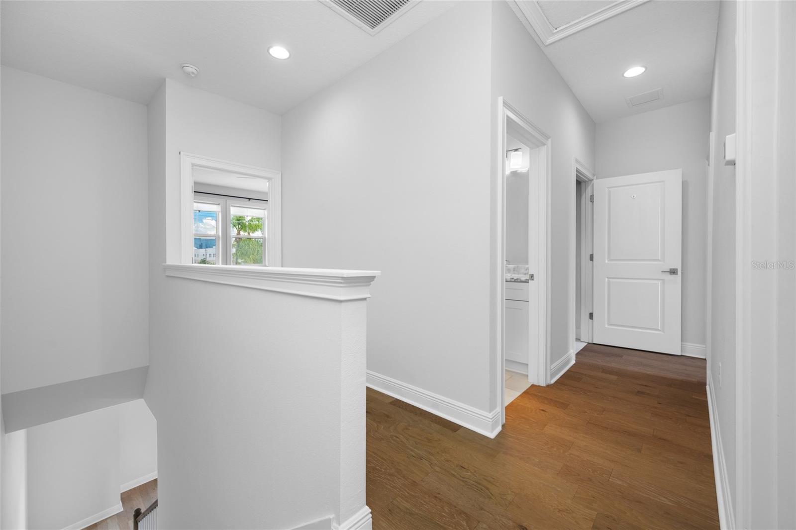 4302 W NORTH B ST #2 — photo 32