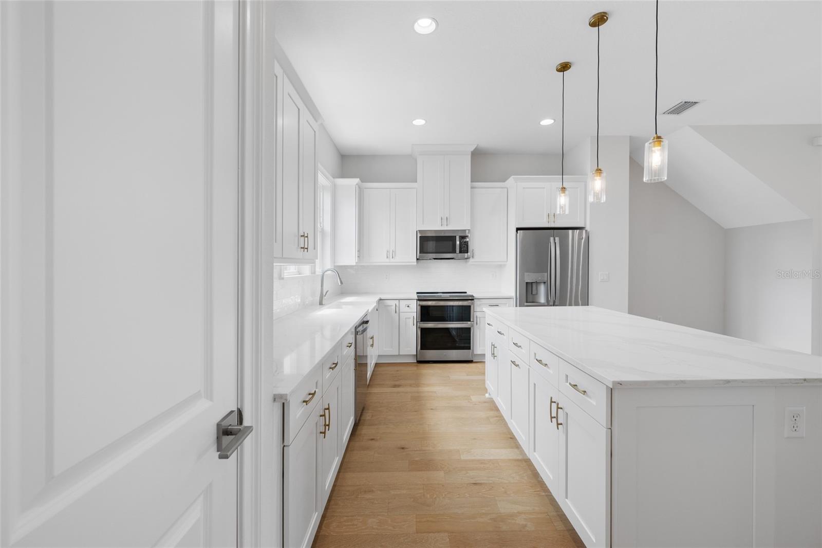 4302 W NORTH B ST #2 — photo 21