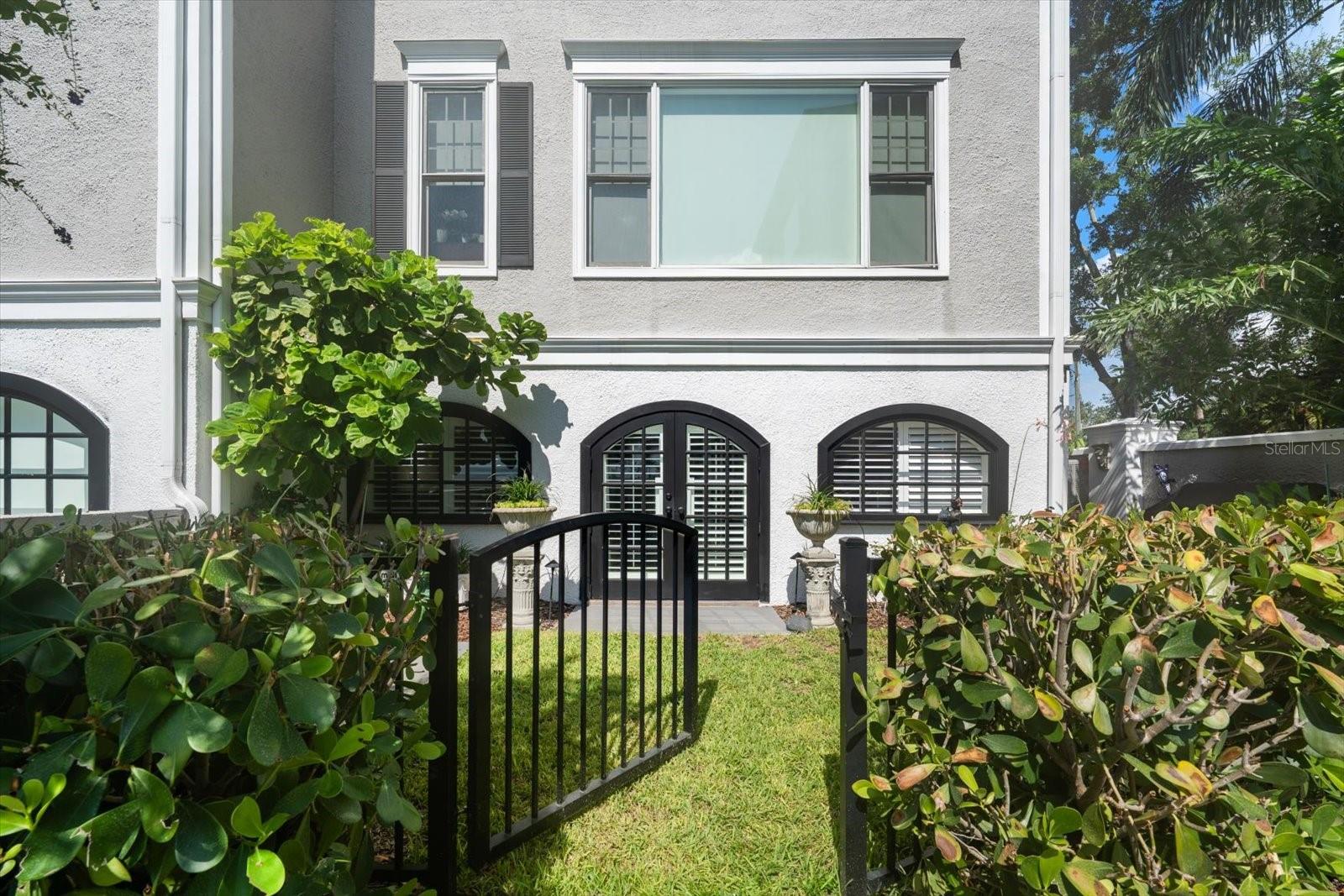 6212 BAYSHORE BLVD #F — photo 40
