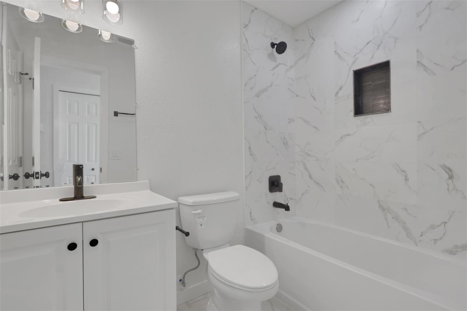 6121 MYRTLEWOOD RD — photo 16