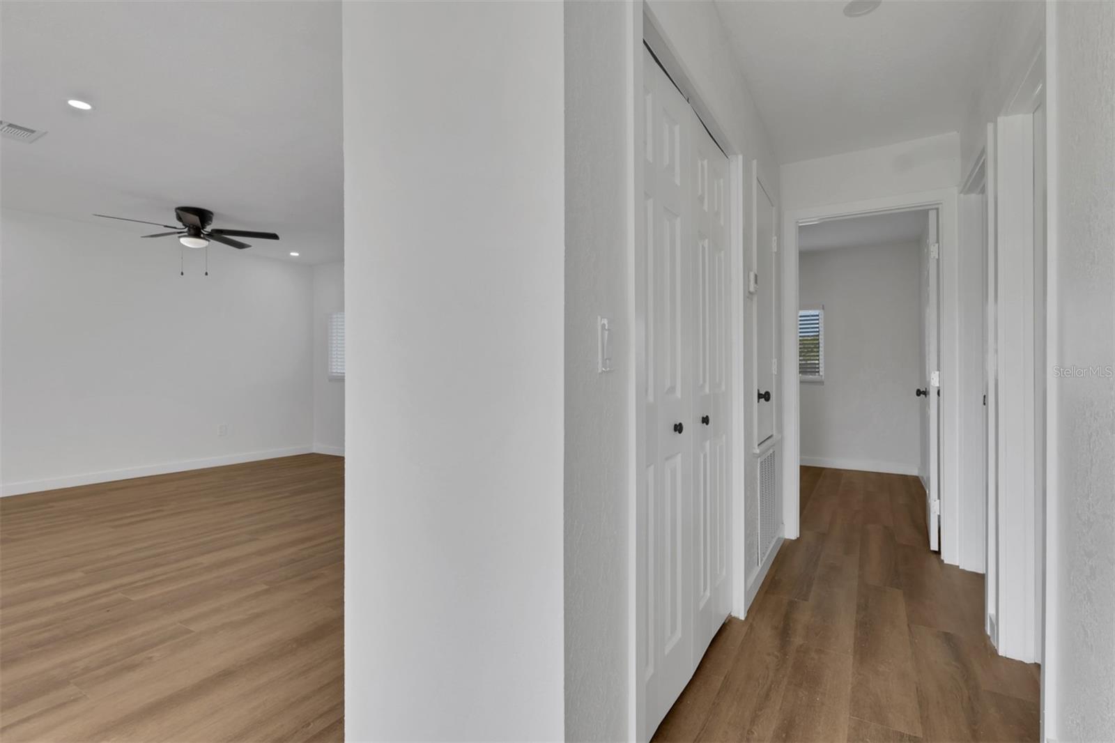 6121 MYRTLEWOOD RD — photo 19