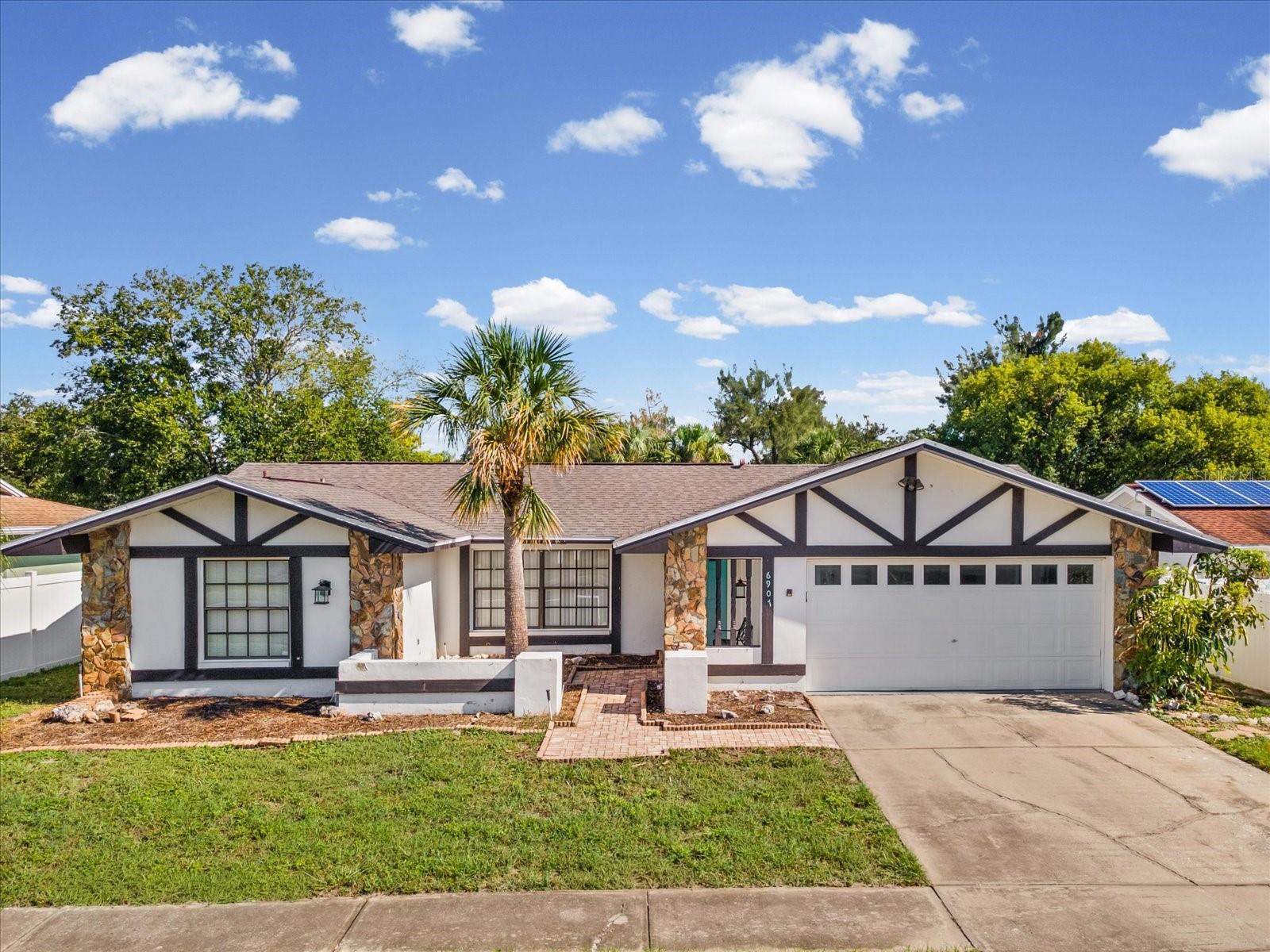 6907 BOTTLE BRUSH DR — photo 40