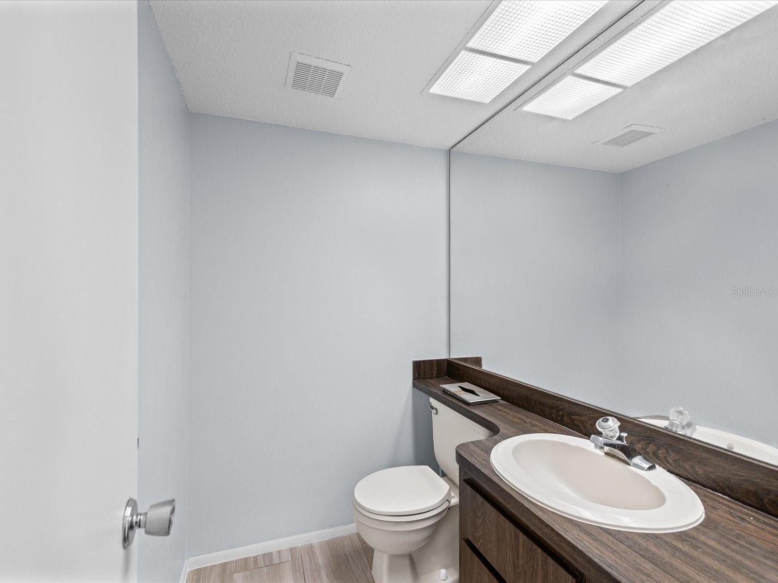 6907 BOTTLE BRUSH DR — photo 24