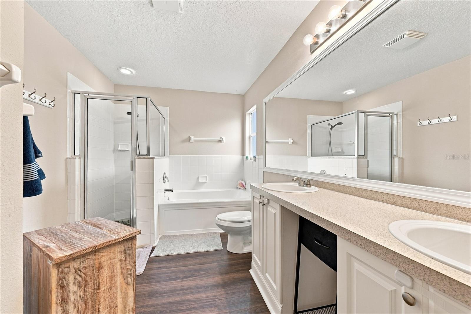4006 SAVAGE STATION CIR — photo 18
