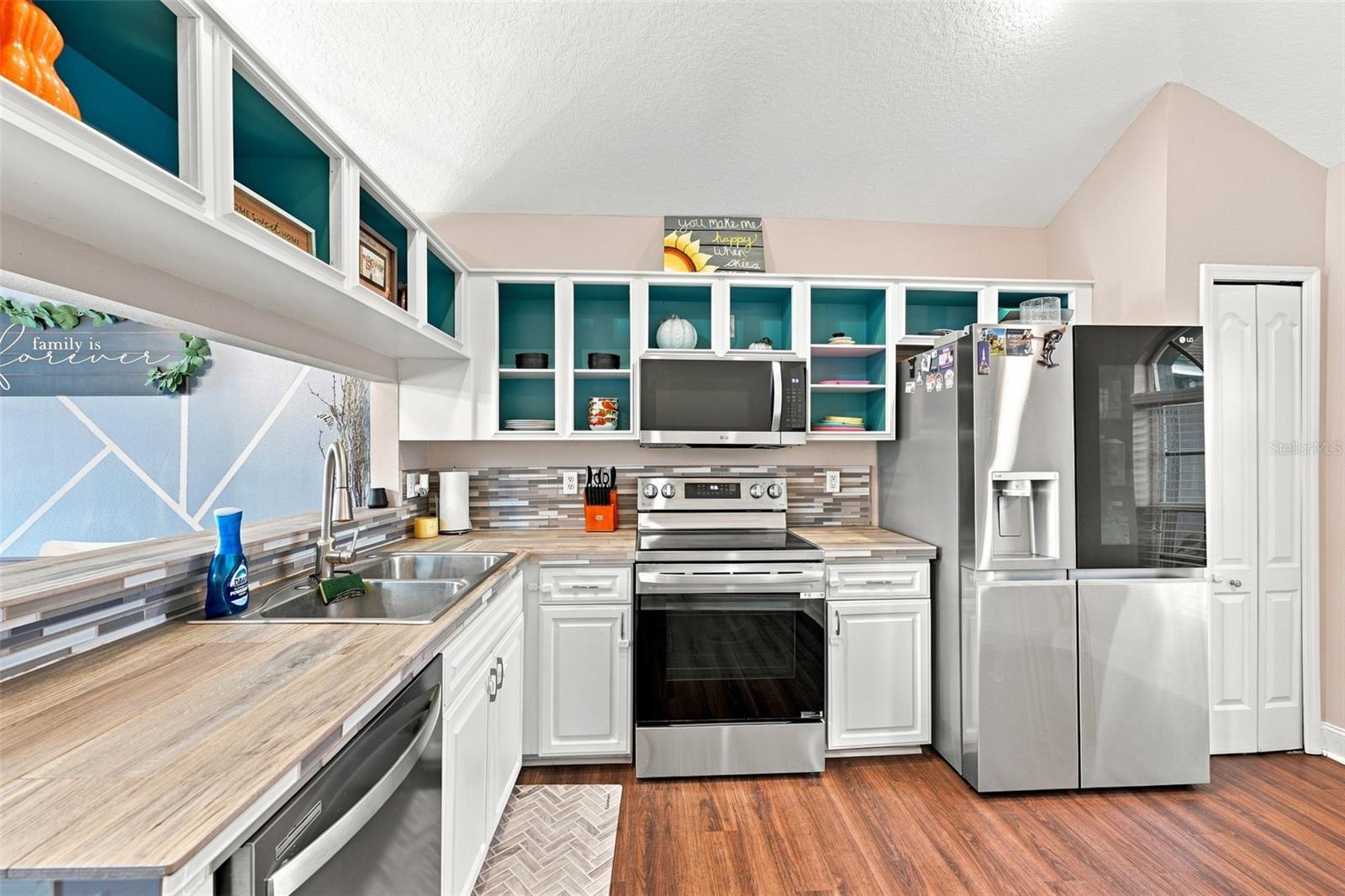 4006 SAVAGE STATION CIR — photo 13