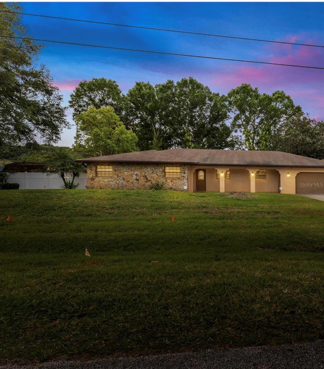 8210 WESTRIDGE DR — photo 3
