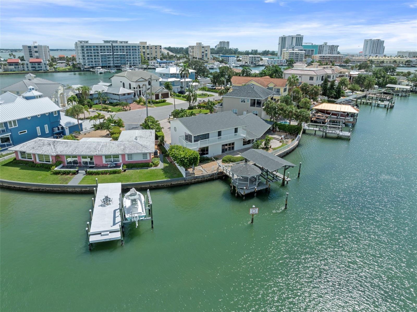 290 BAYSIDE DR — photo 67