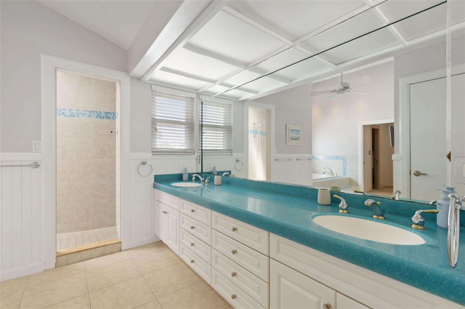 290 BAYSIDE DR — photo 48
