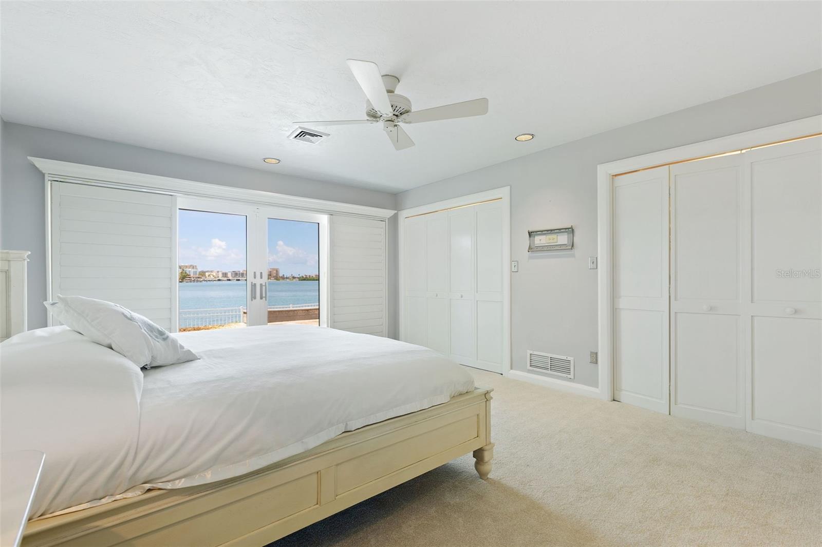290 BAYSIDE DR — photo 52