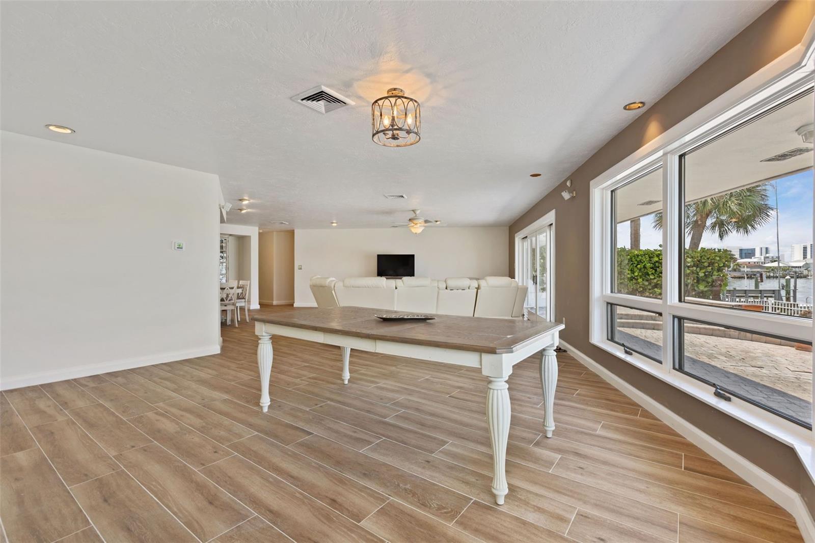 290 BAYSIDE DR — photo 28