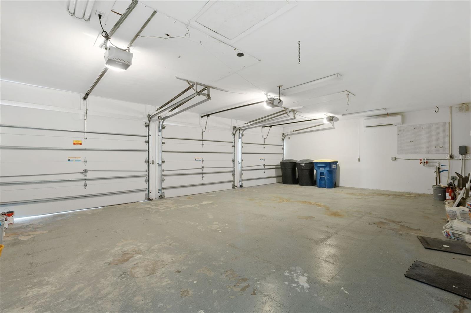 290 BAYSIDE DR — photo 55