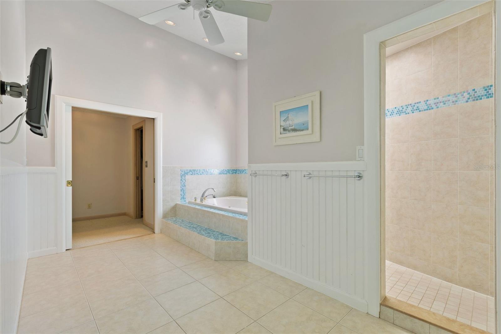 290 BAYSIDE DR — photo 49