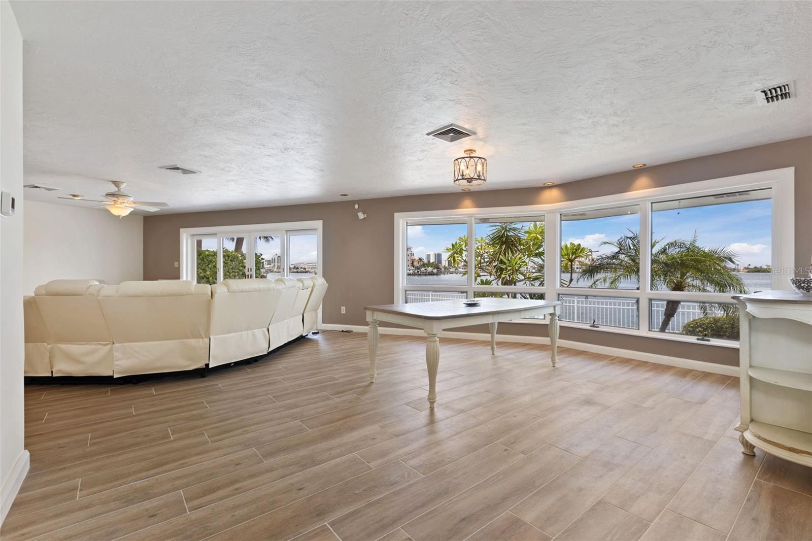 290 BAYSIDE DR — photo 27