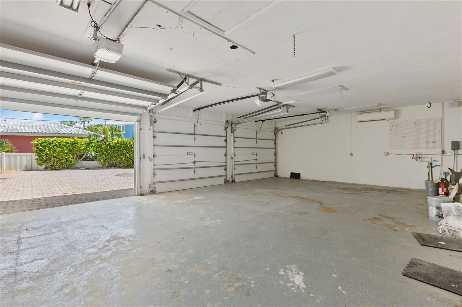 290 BAYSIDE DR — photo 54
