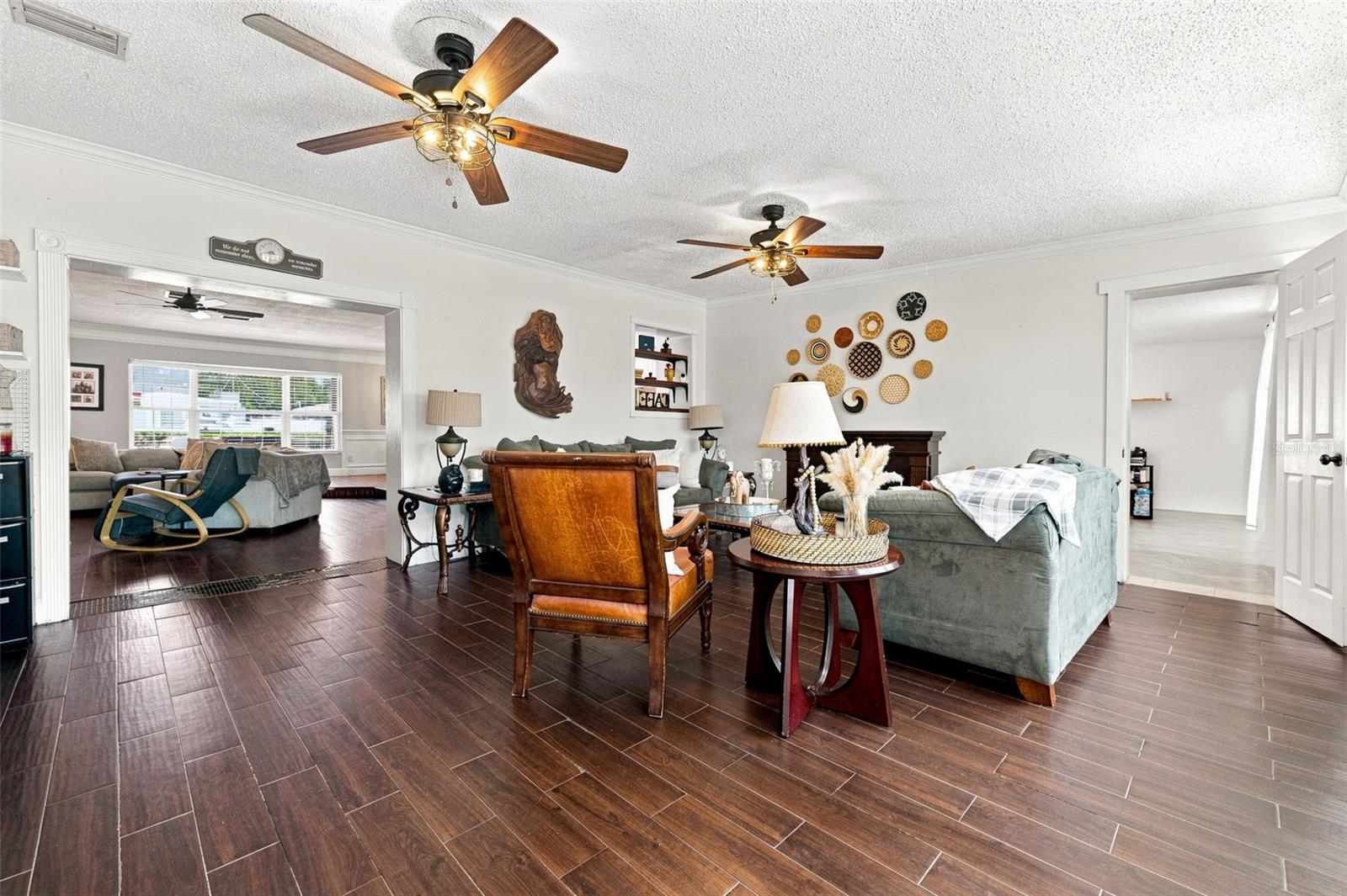 3104 W OSBORNE AVE — photo 15