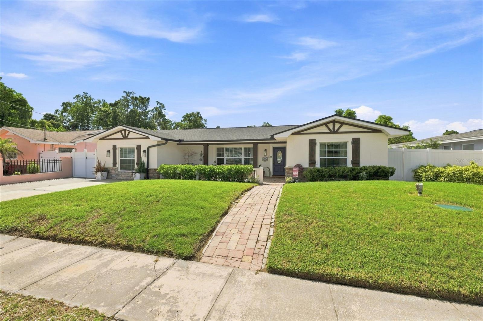 3104 W OSBORNE AVE — photo 4
