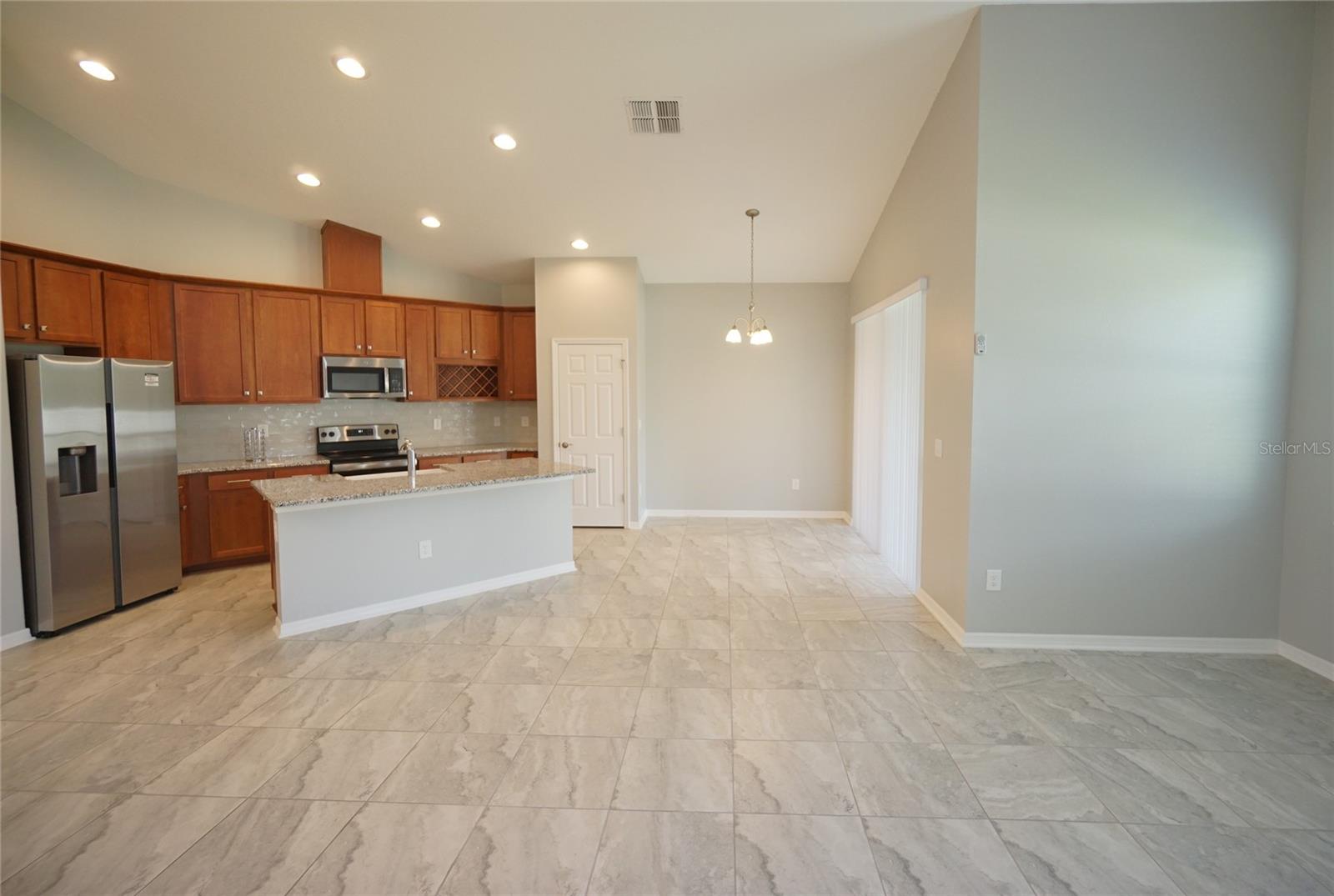 7076 GULF CYPRESS AVE — photo 20