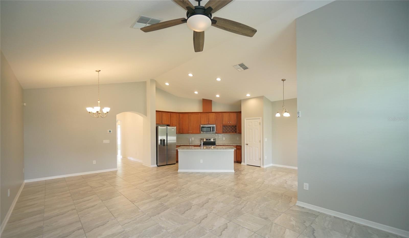 7076 GULF CYPRESS AVE — photo 21