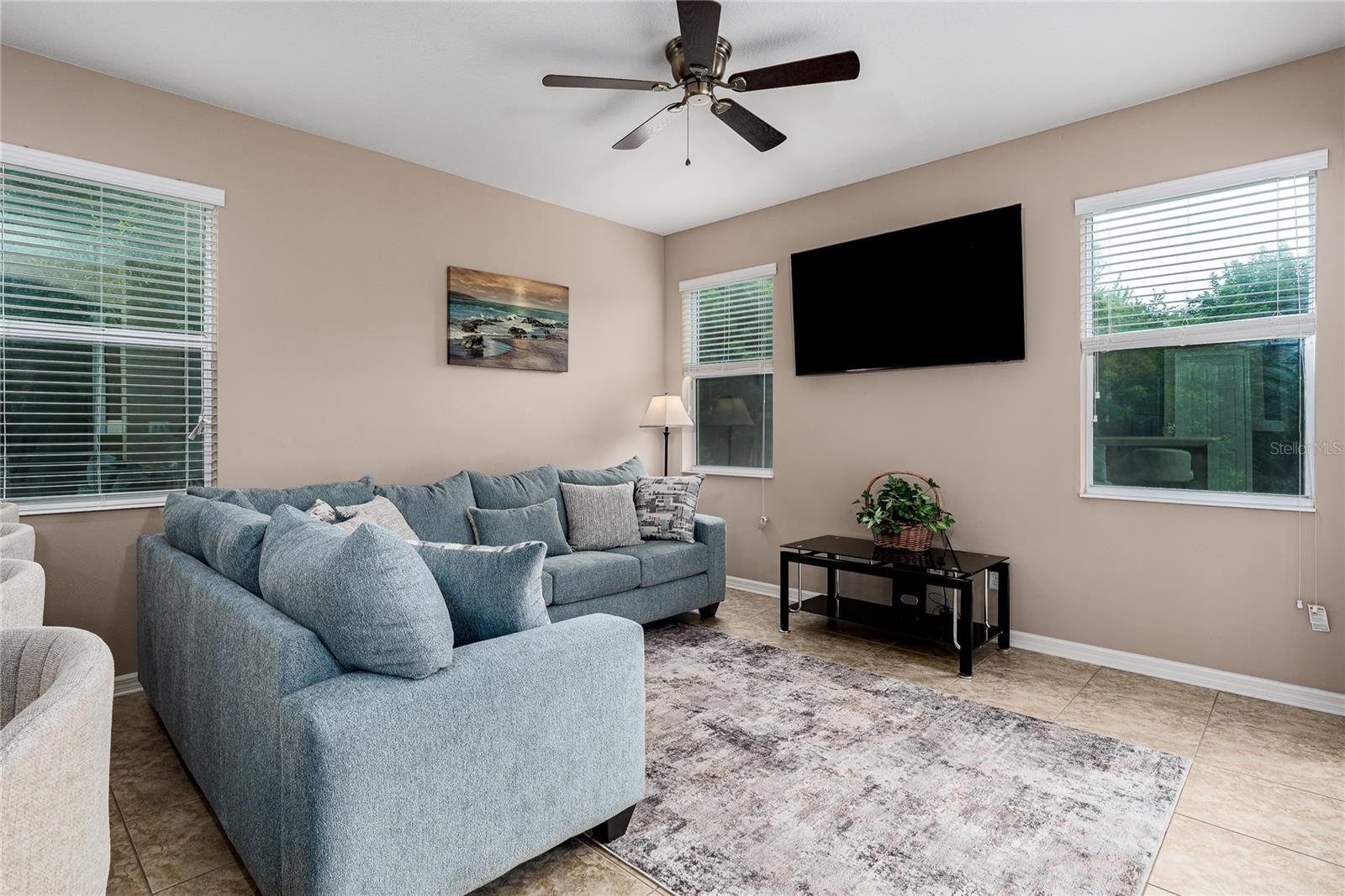 5918 OAK MILL TER — photo 4