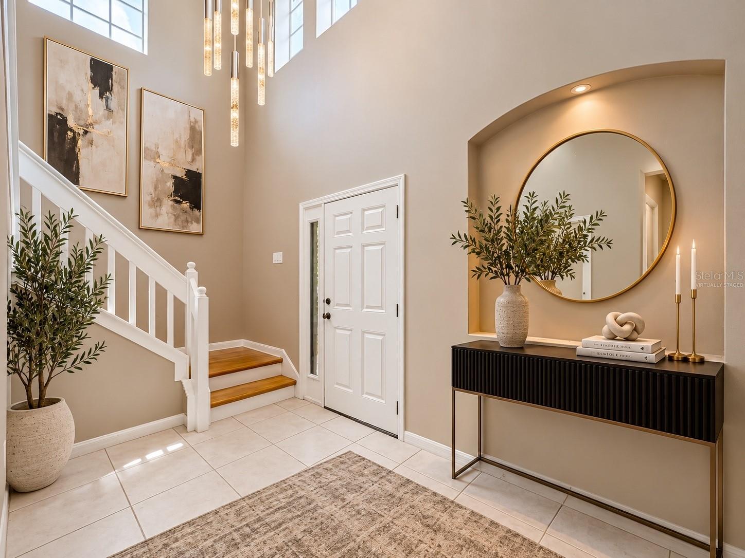 7931 CARRIAGE POINTE DR — photo 2