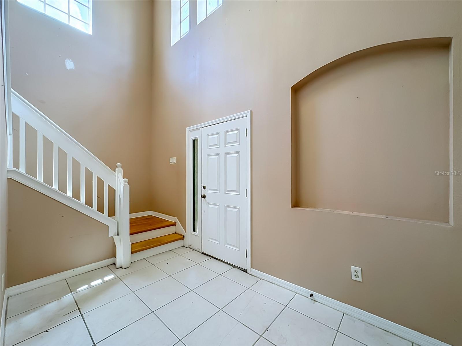 7931 CARRIAGE POINTE DR — photo 37