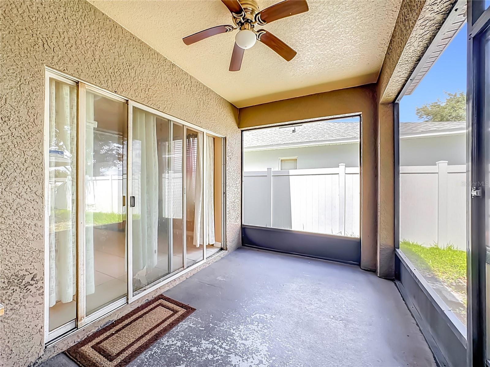 7931 CARRIAGE POINTE DR — photo 51