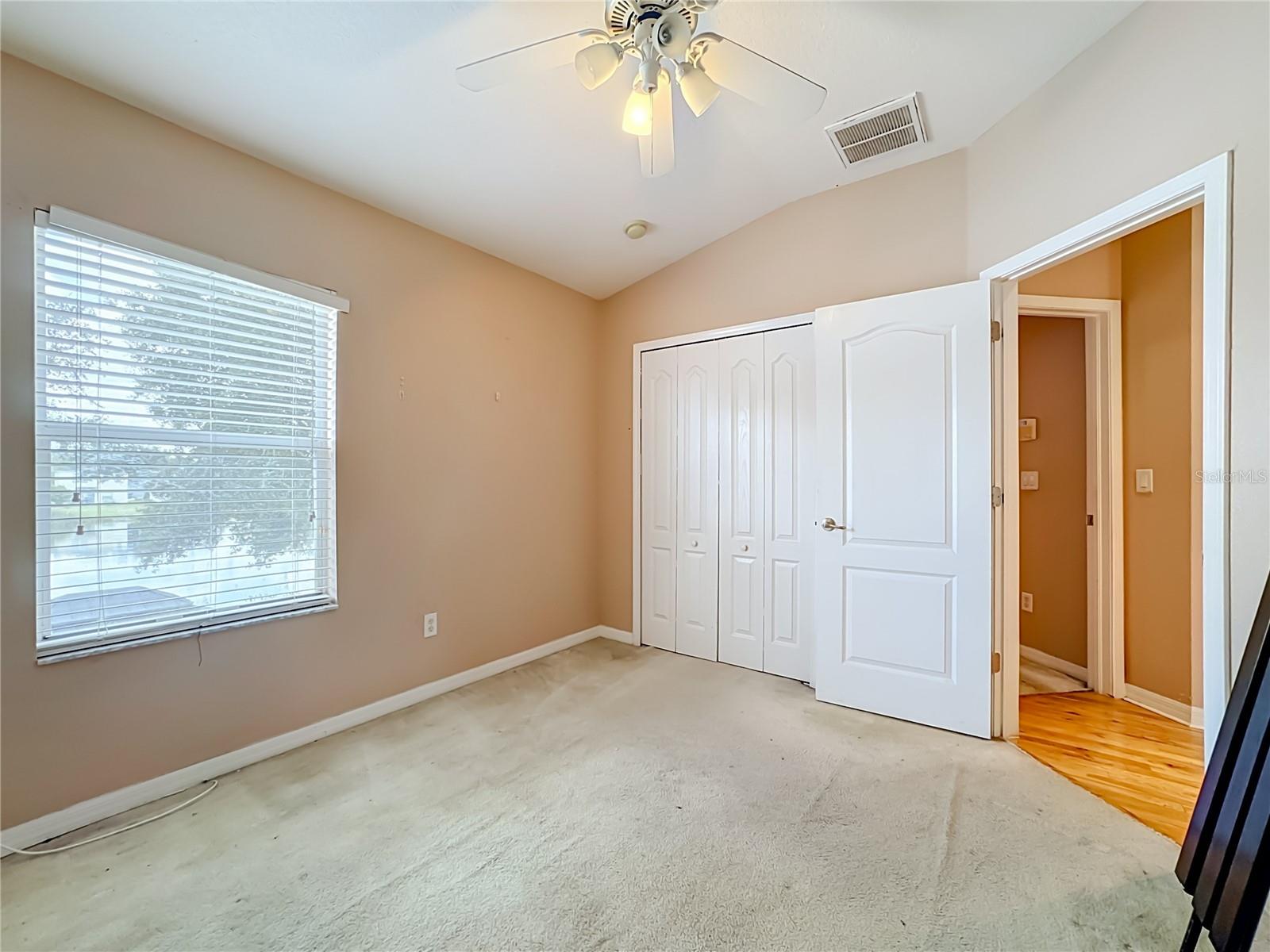 7931 CARRIAGE POINTE DR — photo 33