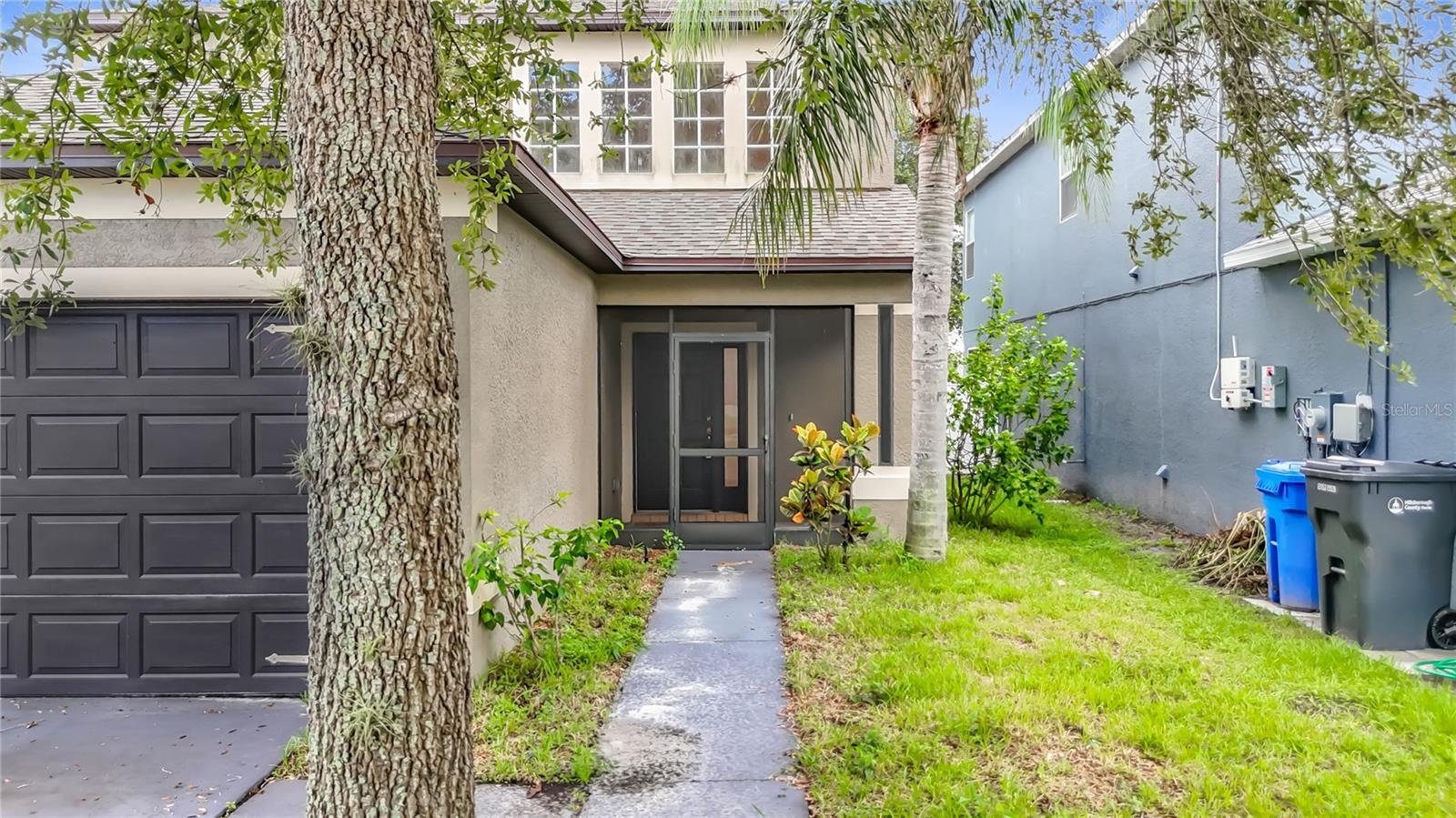 7931 CARRIAGE POINTE DR — photo 45
