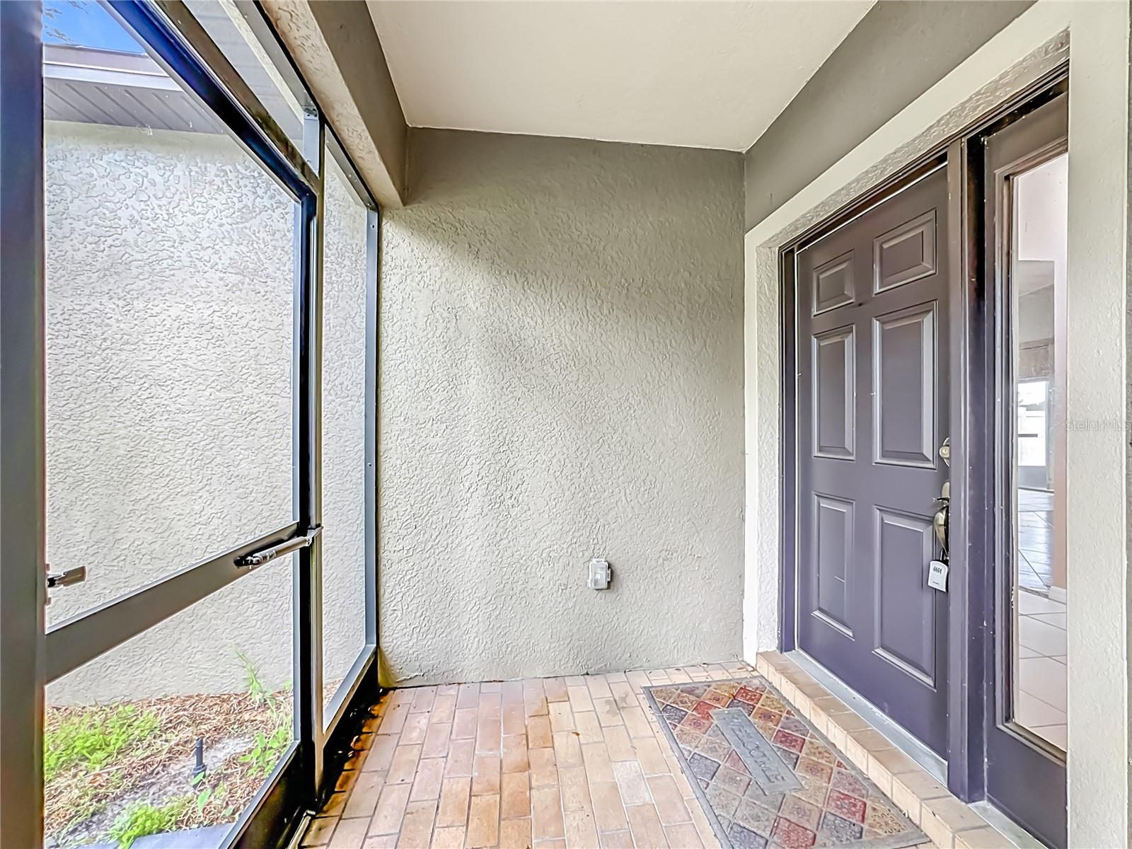 7931 CARRIAGE POINTE DR — photo 52