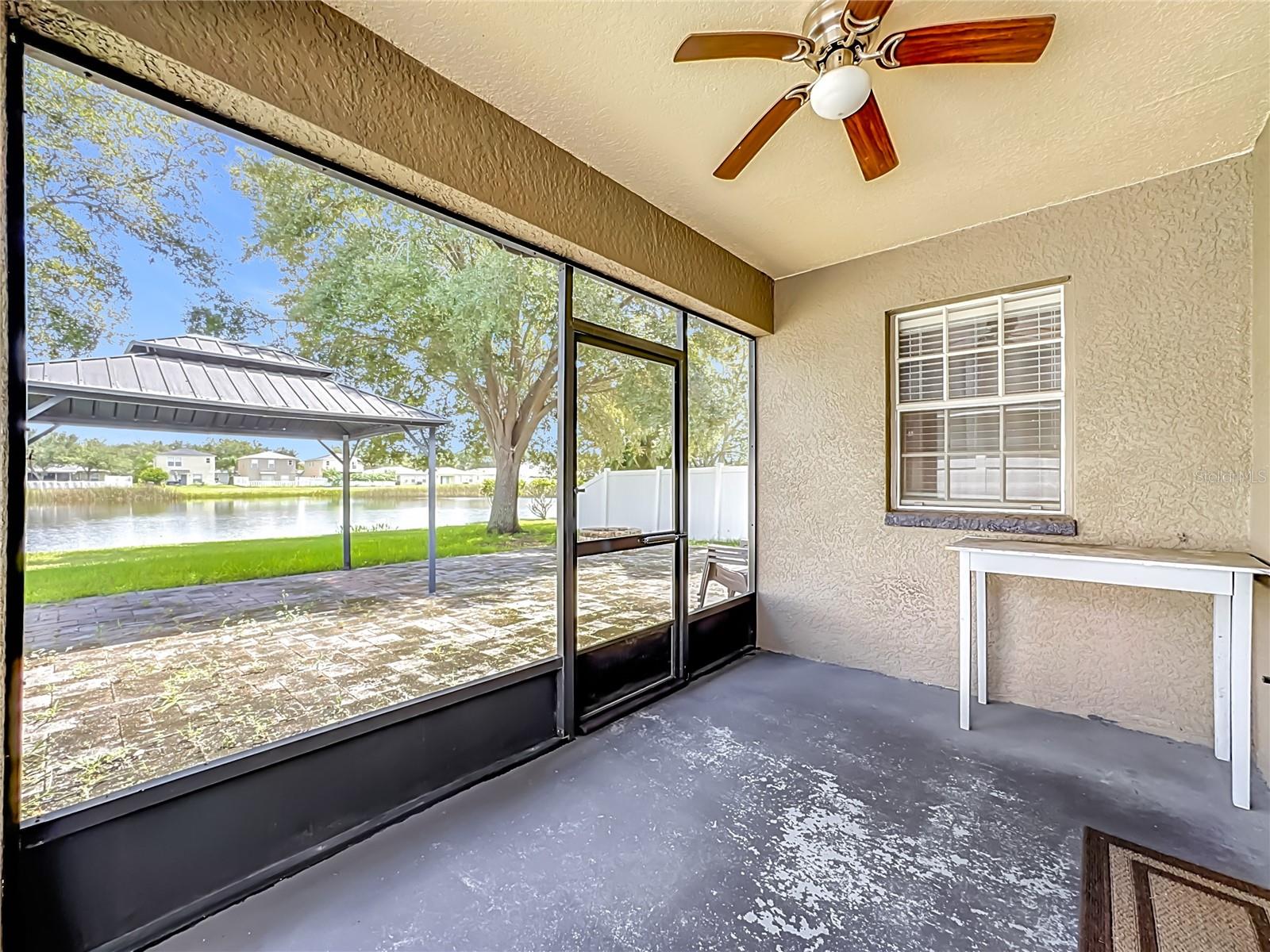 7931 CARRIAGE POINTE DR — photo 50