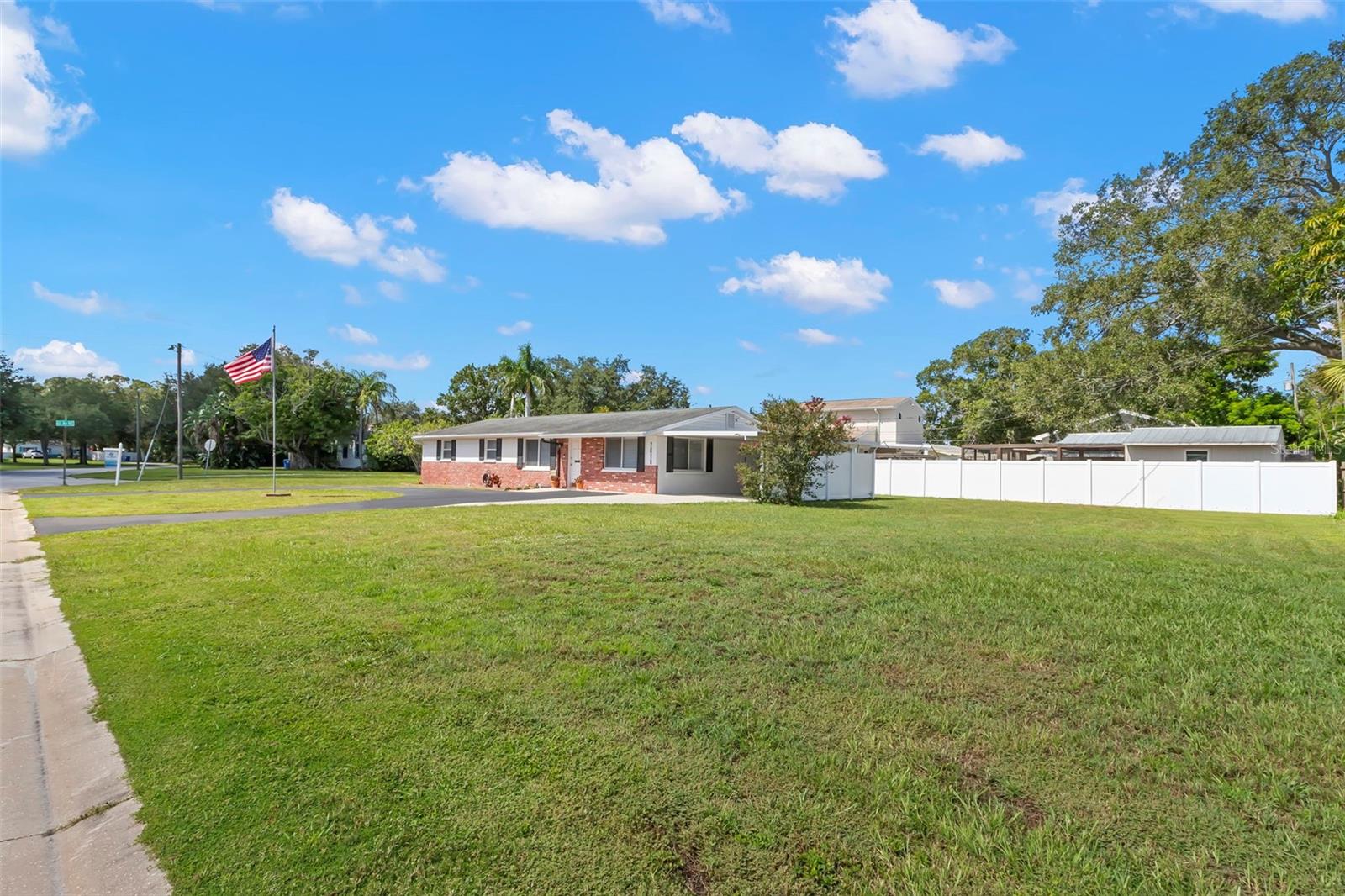 6100 WOODROW WILSON BLVD NE — photo 4