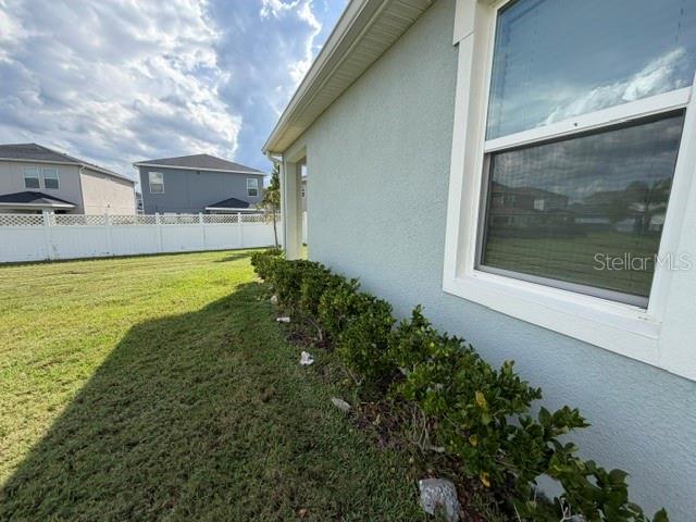 7788 STONEBROOK CIR — photo 24