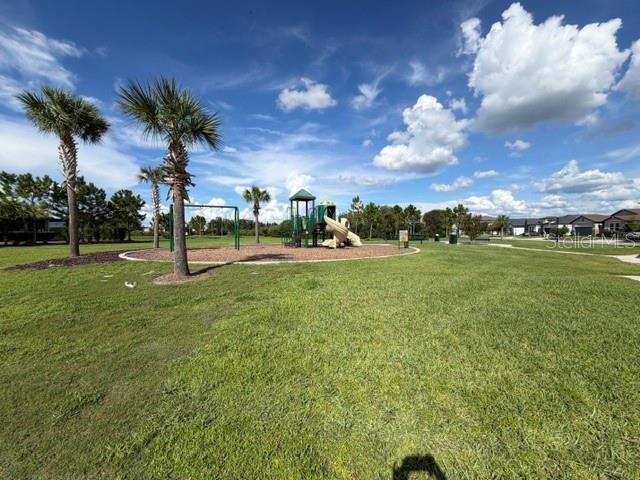 7788 STONEBROOK CIR — photo 31