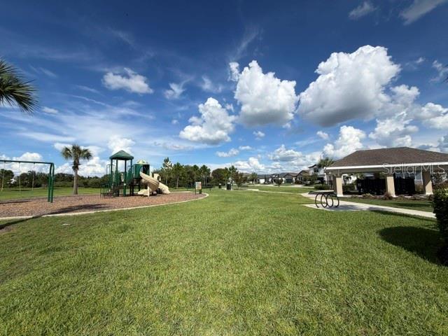 7788 STONEBROOK CIR — photo 32
