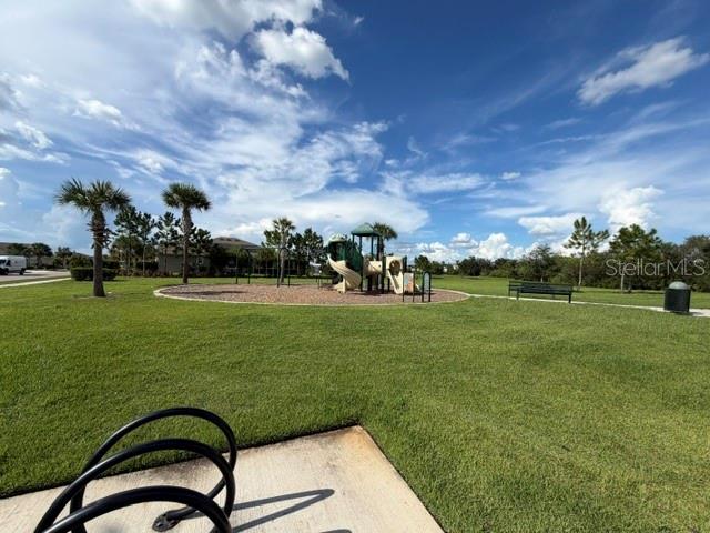 7788 STONEBROOK CIR — photo 33