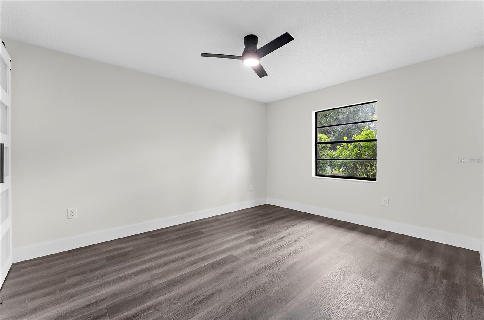 5014 BARRINGTON CIR #2102 — photo 16