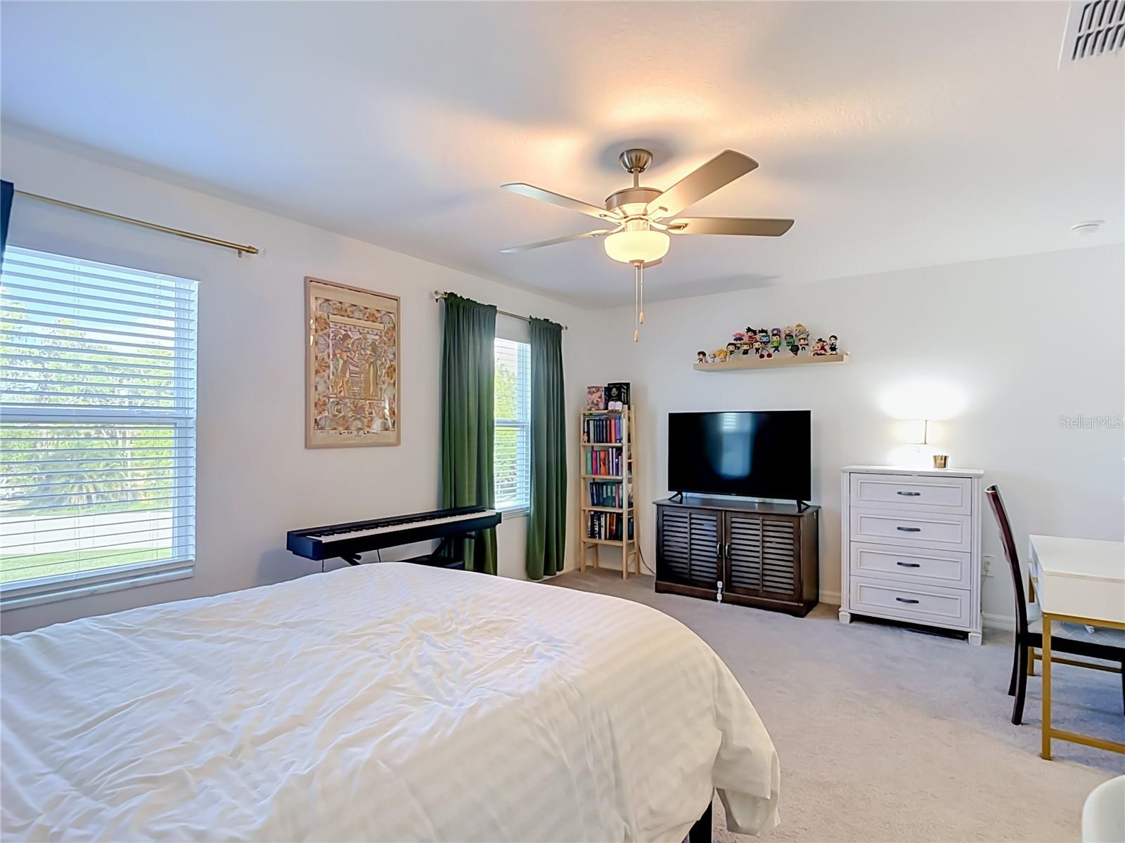 6279 SHINER ST — photo 36