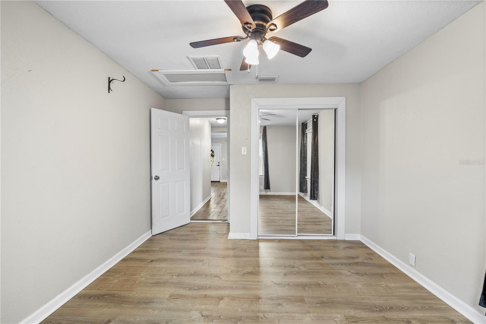 1717 W MOHAWK AVE — photo 20