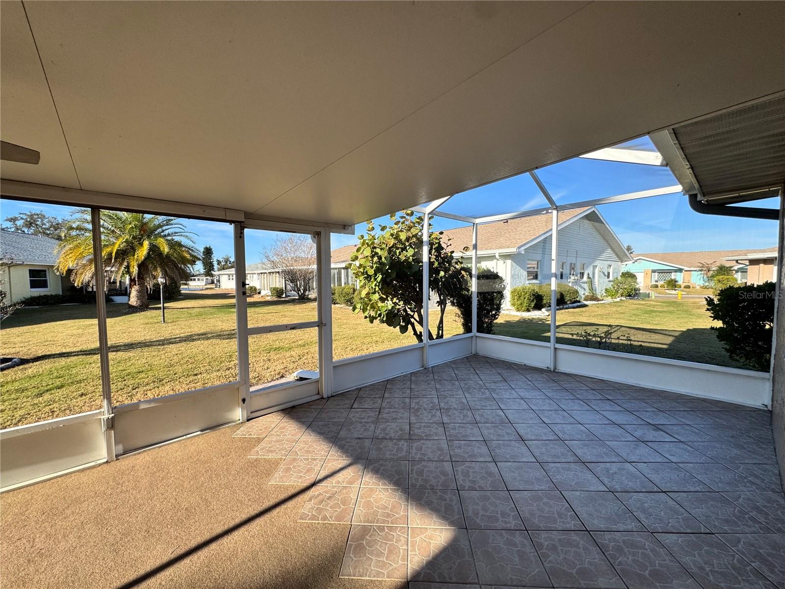 1008 YELLOWBIRD PL — photo 28