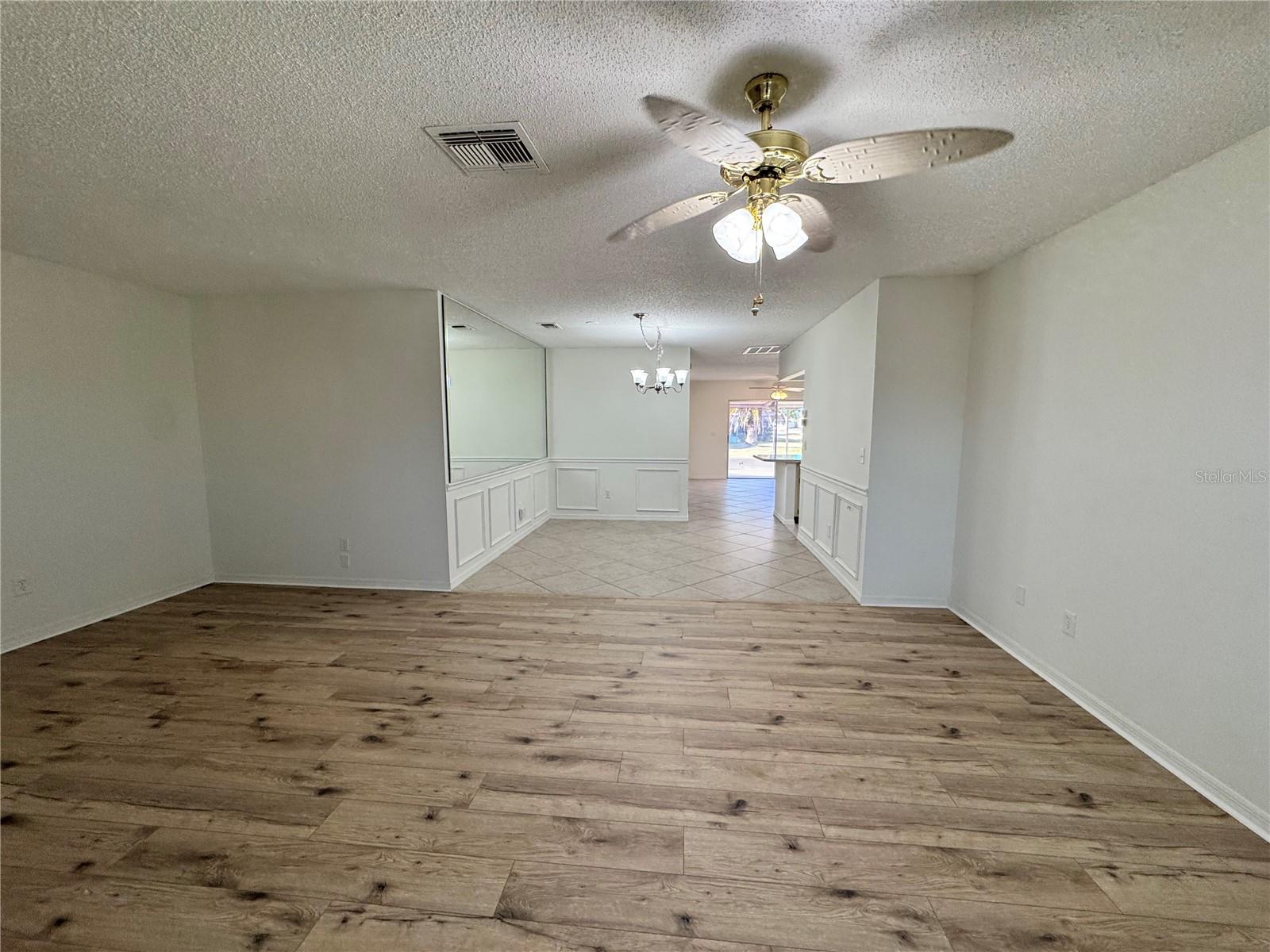 1008 YELLOWBIRD PL — photo 16
