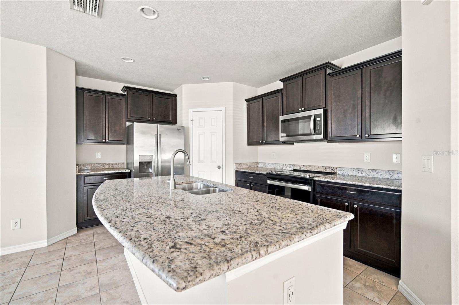 4755 SOMERSET HILL LN — photo 29