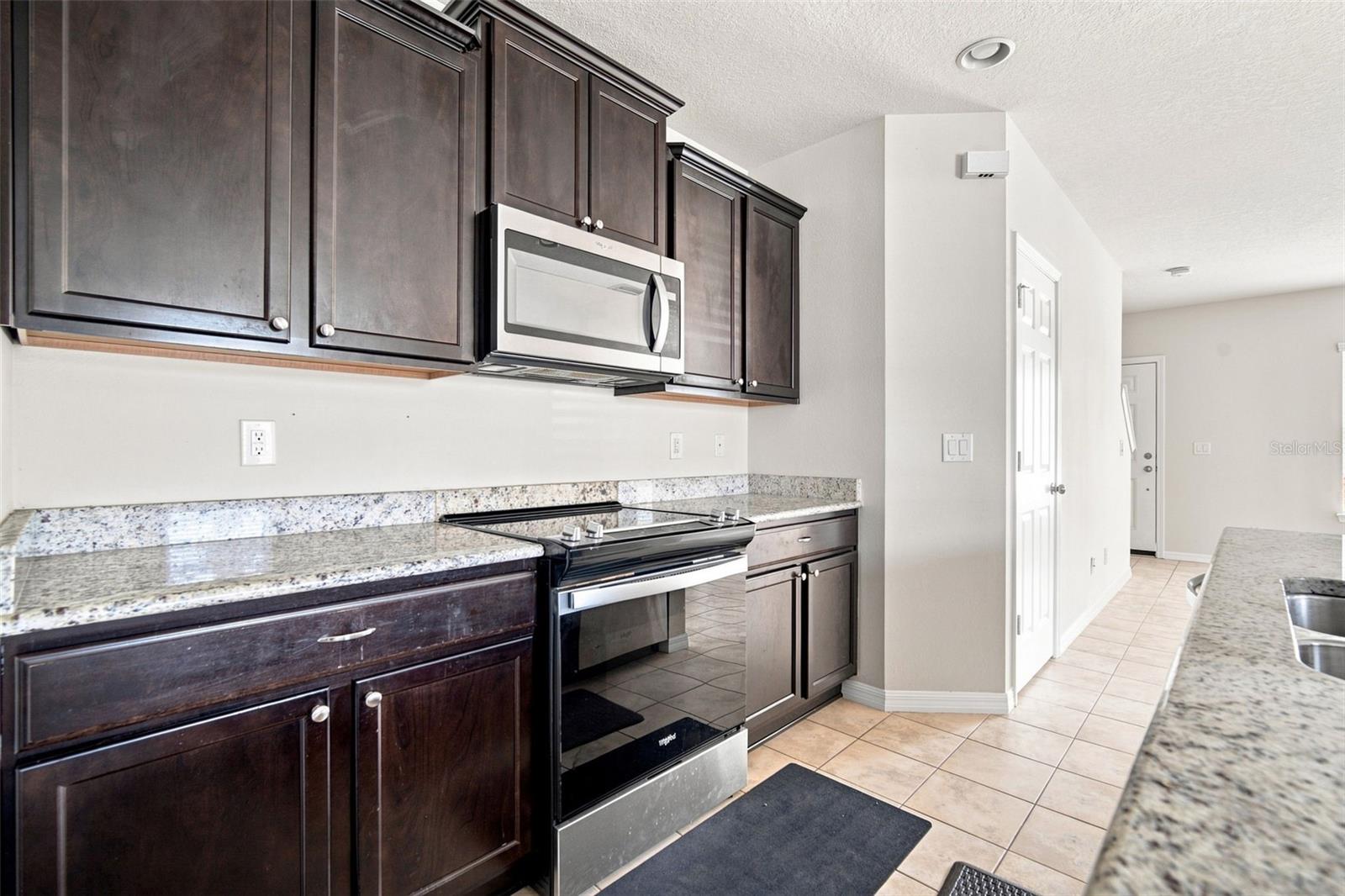 4755 SOMERSET HILL LN — photo 25