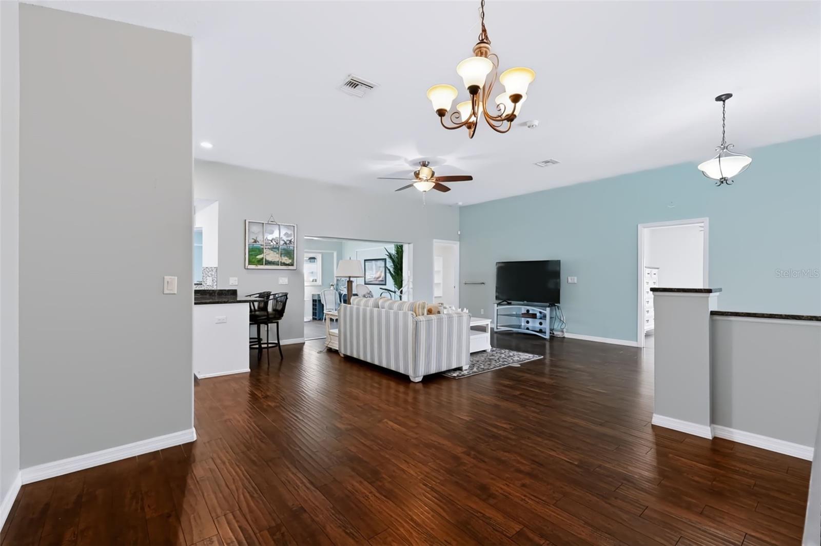 534 CANAL WAY — photo 34