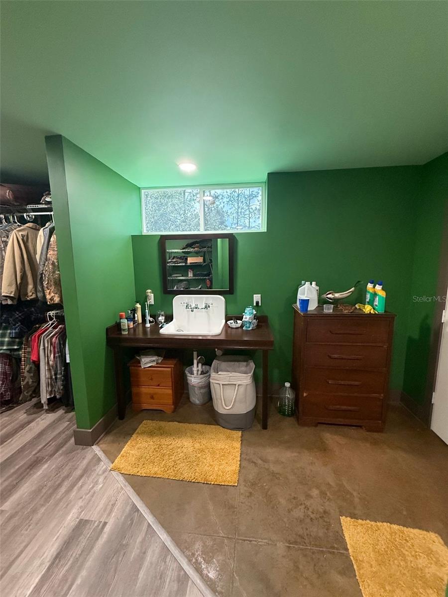 6317 BARTON RD — photo 30